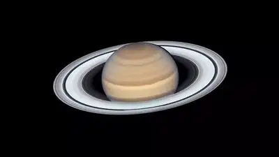 Vật Thể Bí Ẩn Rơi Xuống Sao Thổ? – Cơ Hội Vàng Cho Khoa Học Thiên Văn Hiện Đại